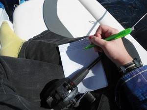 Écrire et pêcher, c'est du sport!