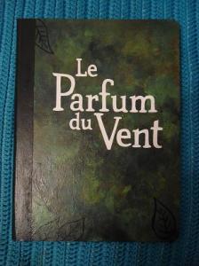 Si vous venez à mon lancement, vous rencontrerez ce cahier, et vous pourrez même y écrire votre nom!