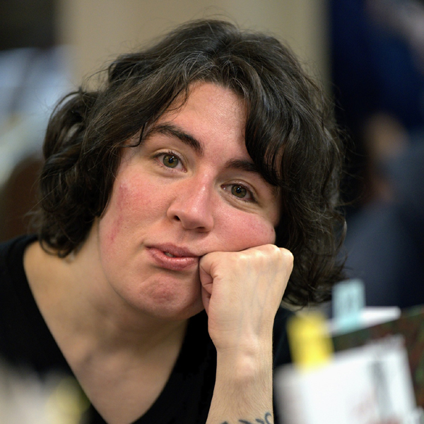 Photo de l'auteure Myriam par la photographe Roxanne Dufort.